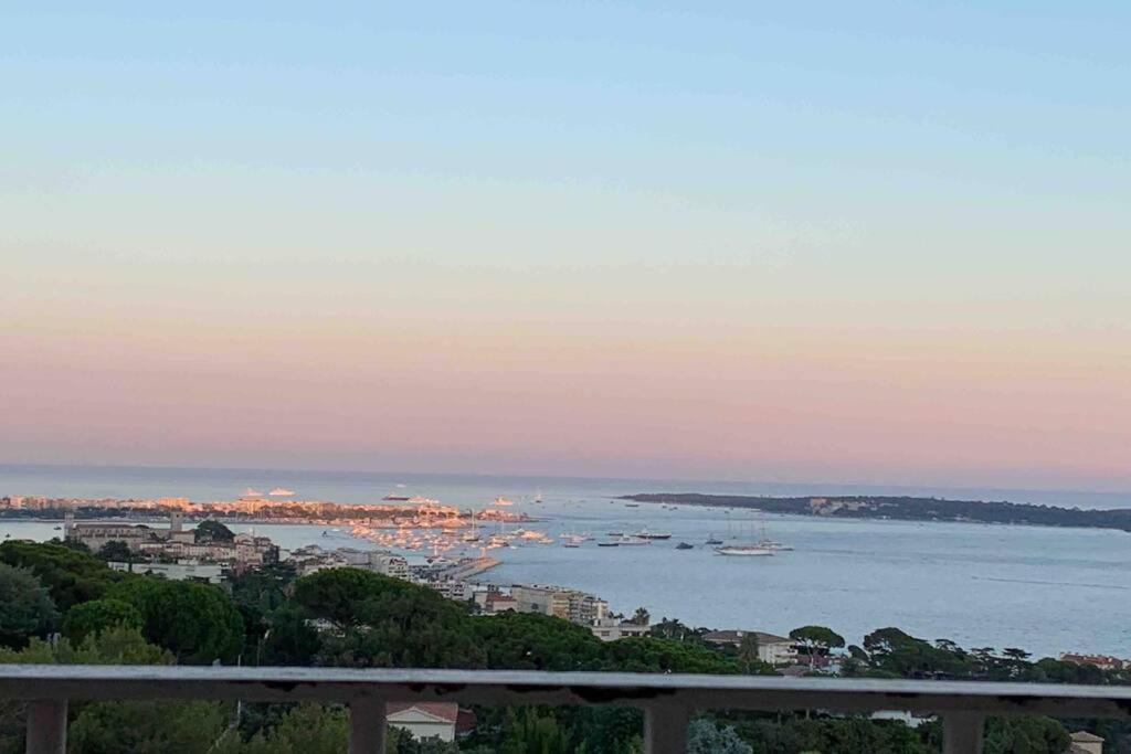 Appartement Cannes, Vue Mer Triples Exposition Kültér fotó